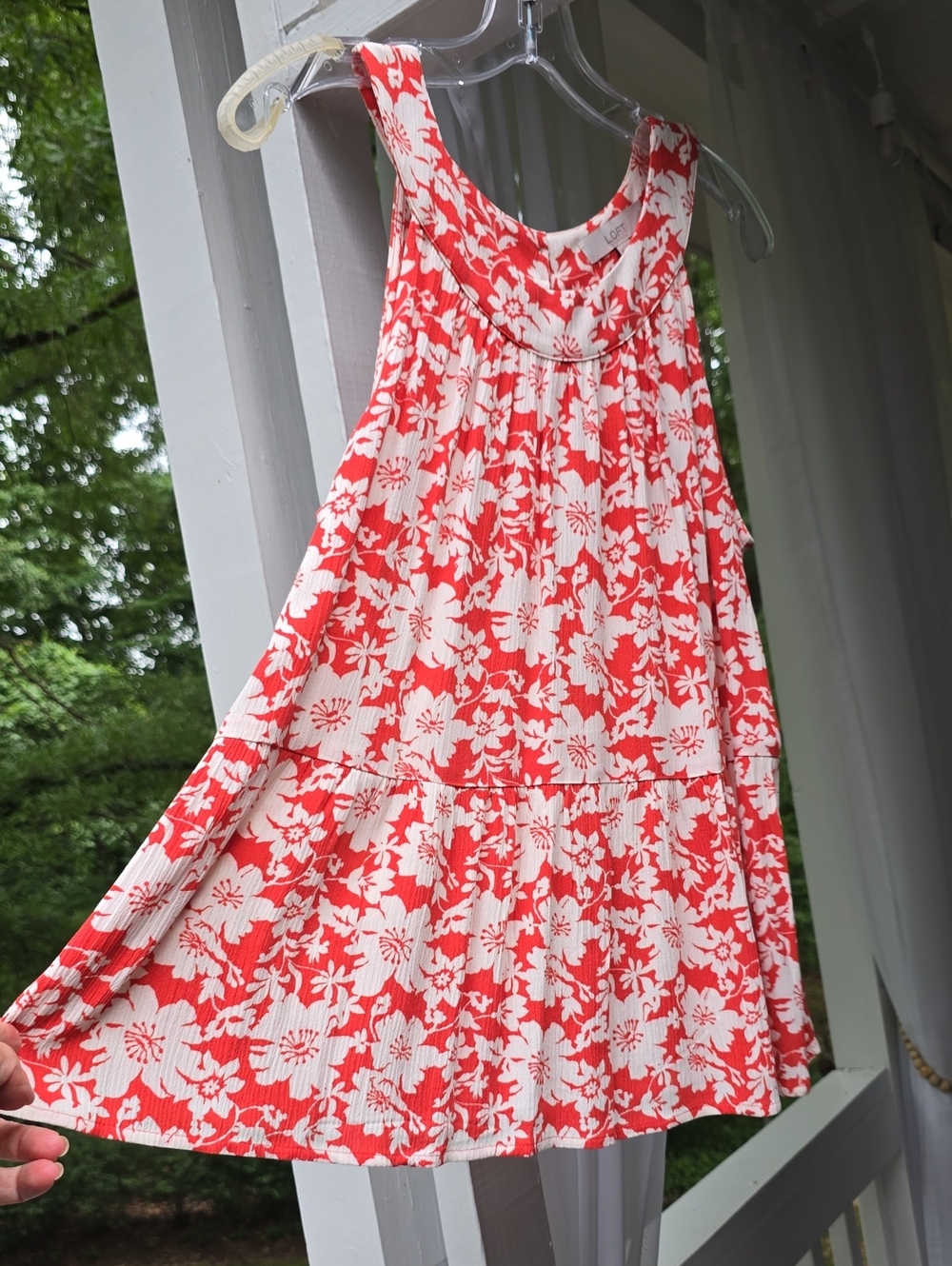 LOFT Coral and White Floral Tank